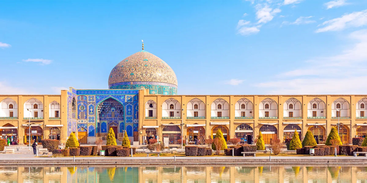 پک پذیرایی دفاع پایان نامه در اصفهان